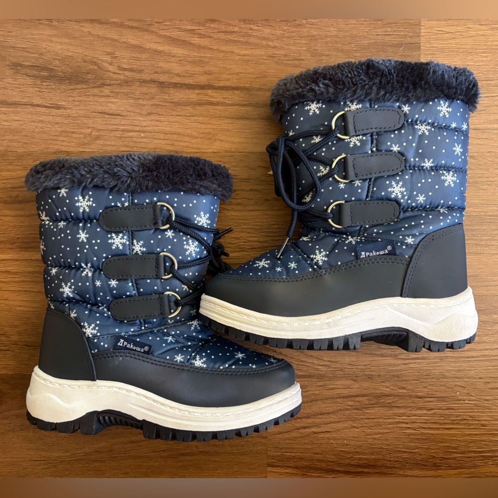 Apakowa Kids Winter Snow Boots - Blue size 28, US size 11